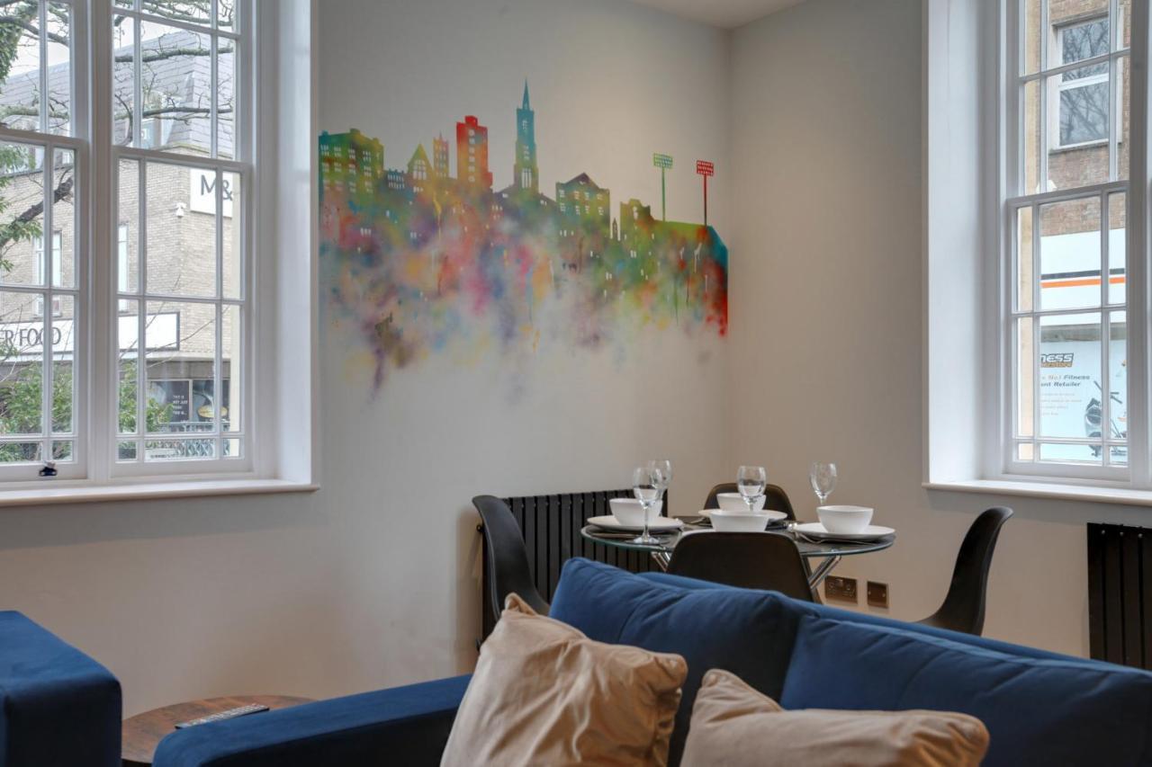 New London Life Executive Apartments Τσέλμσφορντ Εξωτερικό φωτογραφία