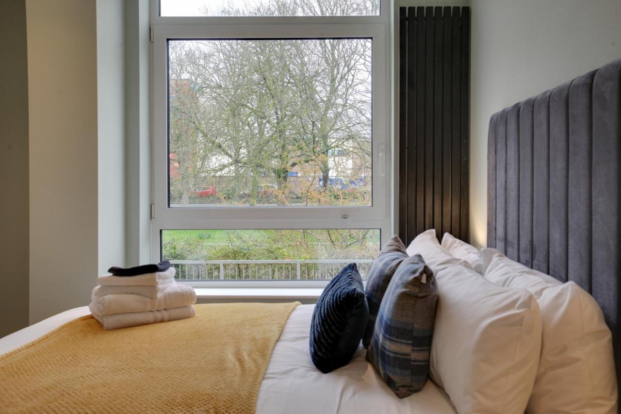 New London Life Executive Apartments Τσέλμσφορντ Εξωτερικό φωτογραφία