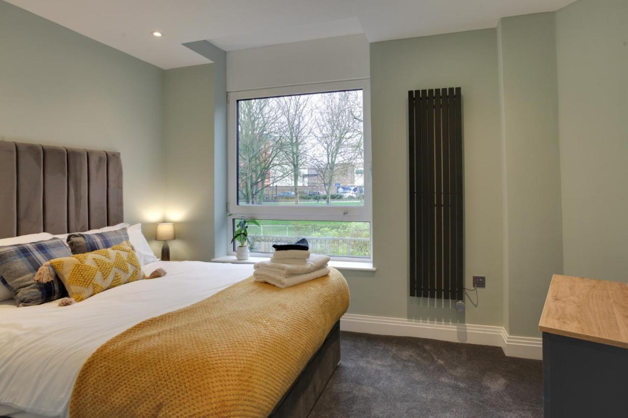 New London Life Executive Apartments Τσέλμσφορντ Εξωτερικό φωτογραφία