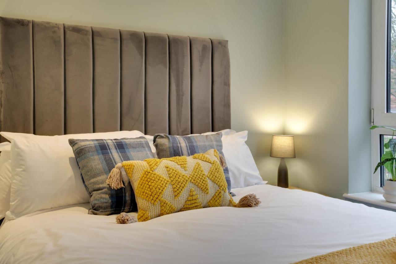 New London Life Executive Apartments Τσέλμσφορντ Εξωτερικό φωτογραφία