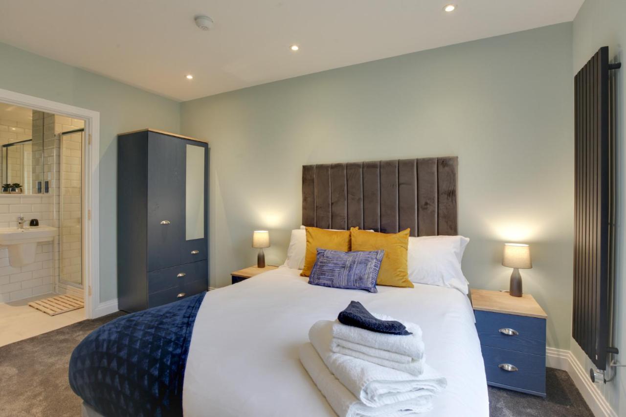 New London Life Executive Apartments Τσέλμσφορντ Εξωτερικό φωτογραφία