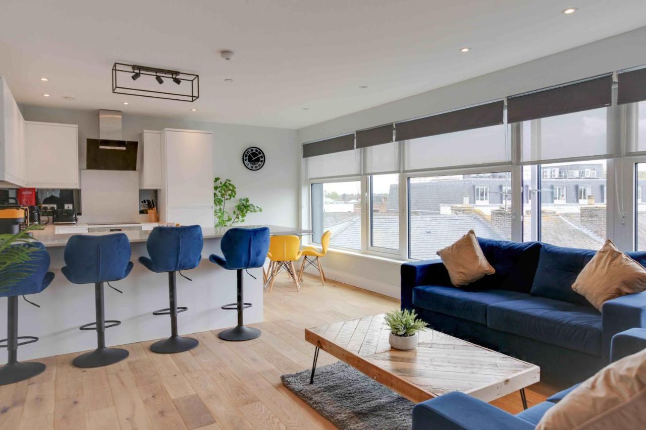 New London Life Executive Apartments Τσέλμσφορντ Εξωτερικό φωτογραφία
