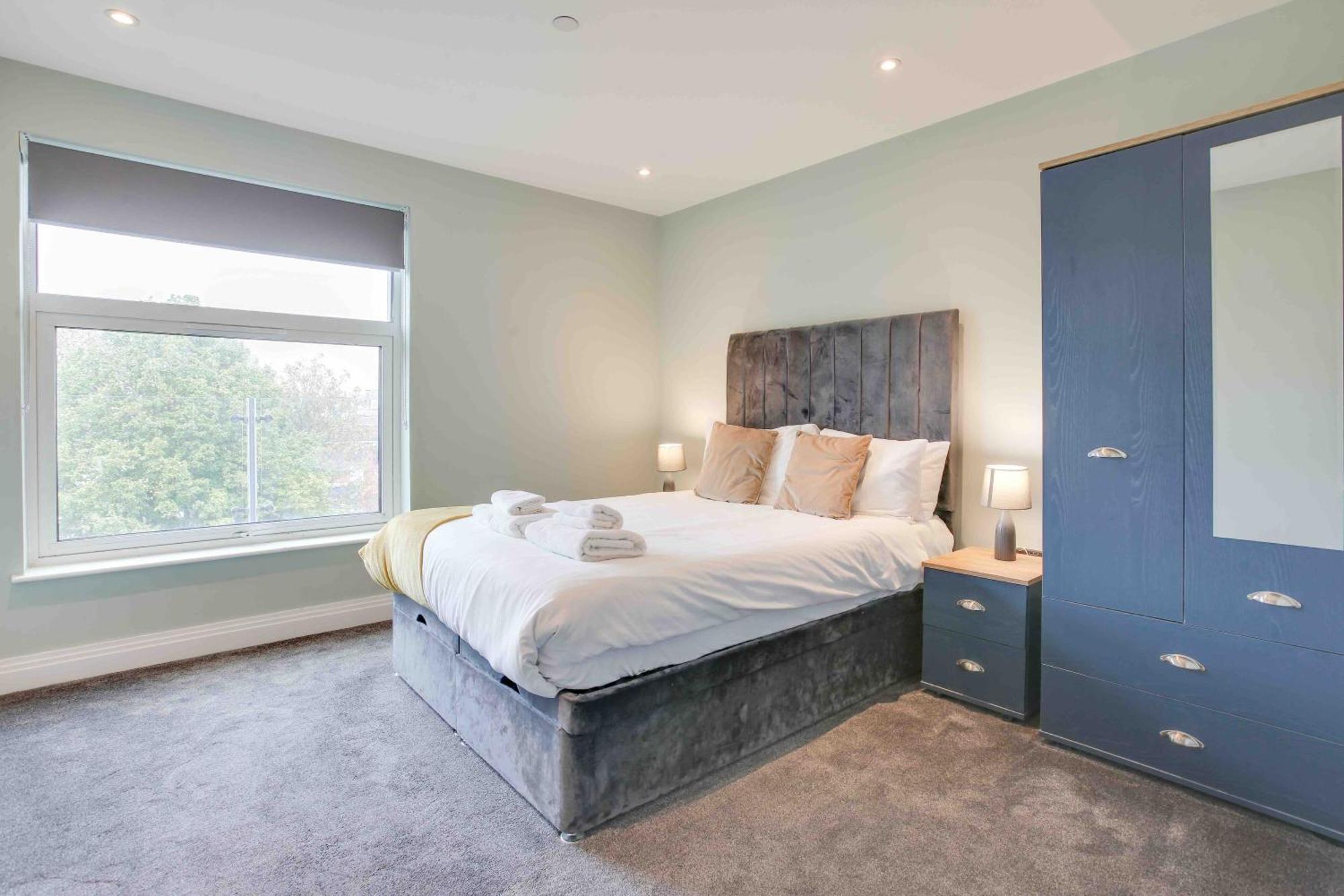 New London Life Executive Apartments Τσέλμσφορντ Εξωτερικό φωτογραφία